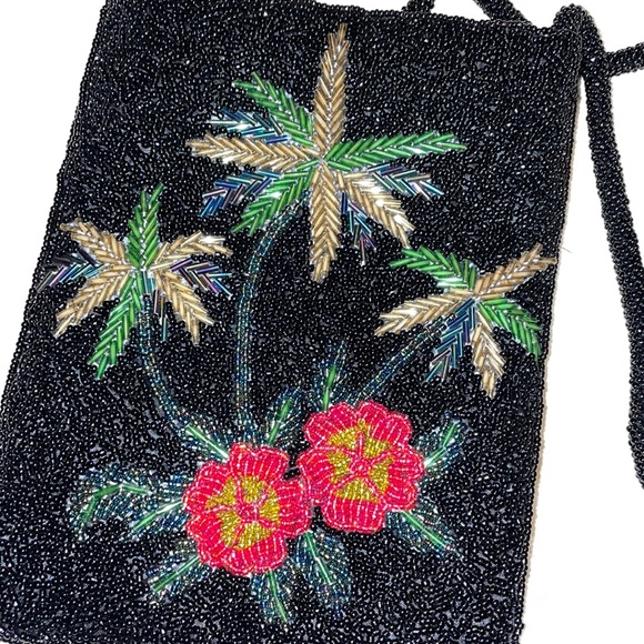 NWT Vintage Style Small Beaded Bag - Palms and Floral Design - Black Red Gold - Picture 3 of 4